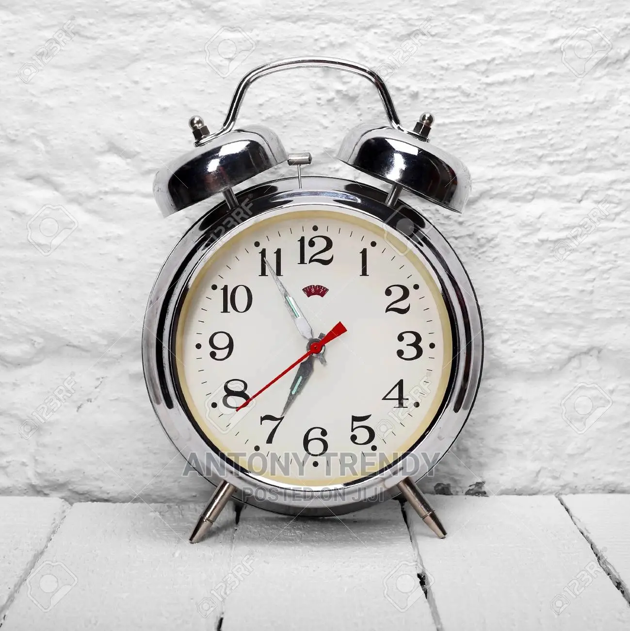 Handicraft Vintage Alarm Clock
