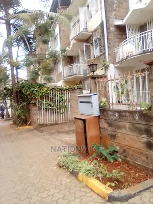 1bdrm Block of Flats in Parklands/Highridge for rent