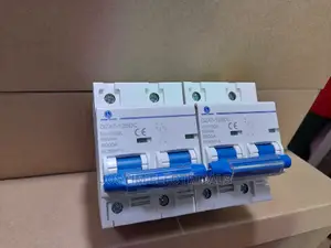 Solar MCB Breakers 100a
