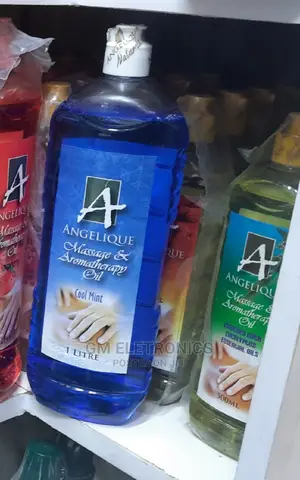 Angelique Massage Aromatherapy Oil Cool Mint 1 Litre.