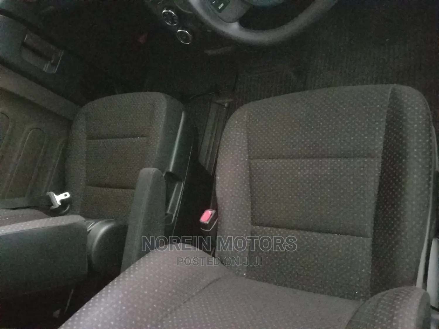 Toyota Porte 2015 Green
