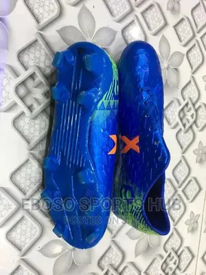 Original Latest Football Trainers