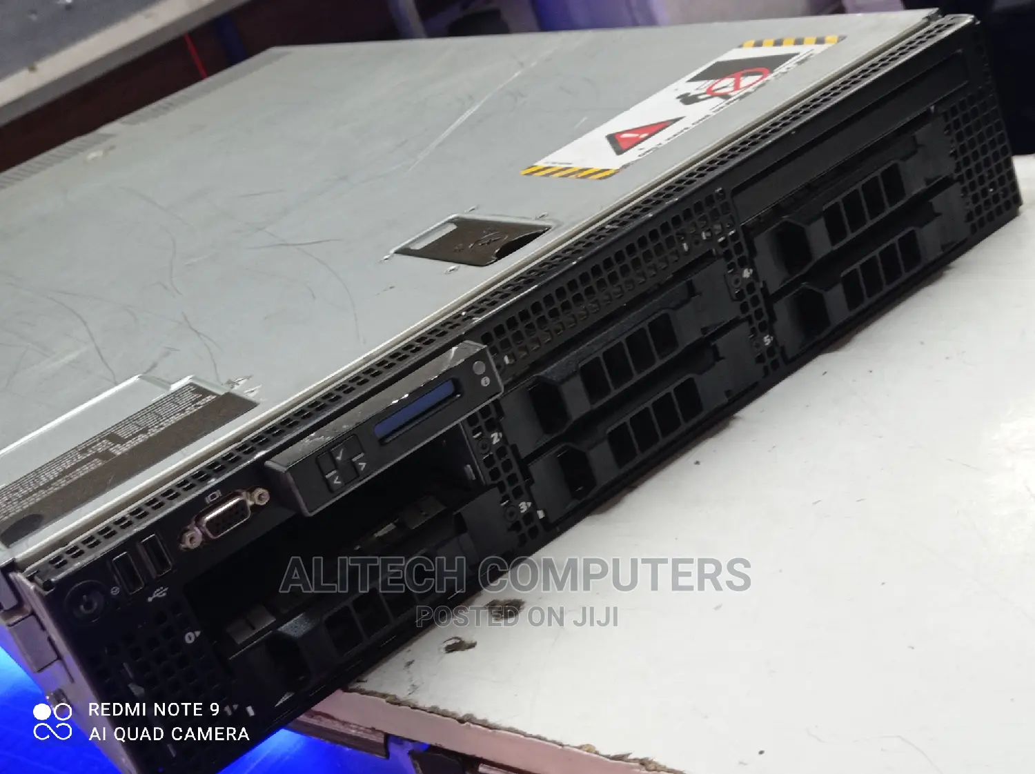 Server Dell PowerEdge R710 16GB Intel Xeon HDD 320GB