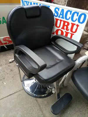 Black Mini Barber Chair