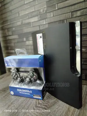 Playstation 3+13games + One Pad