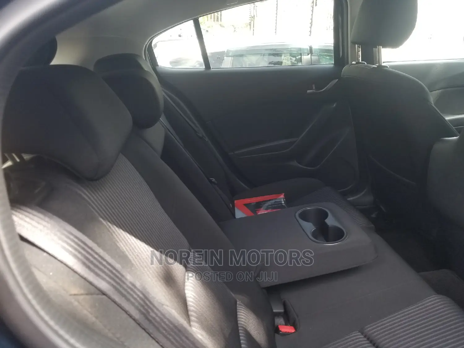 Mazda Axela 2015 Blue