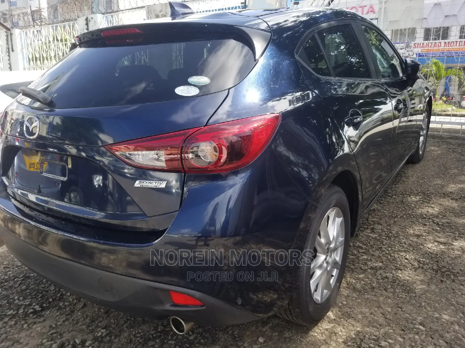 Mazda Axela 2015 Blue