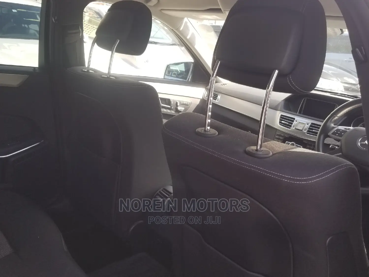 Mercedes-Benz E250 2015 Silver