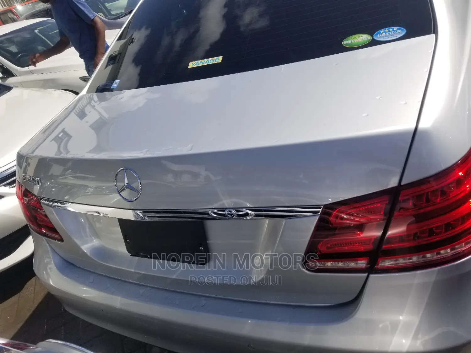 Mercedes-Benz E250 2015 Silver