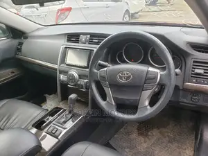 Toyota Mark X 2014 Red