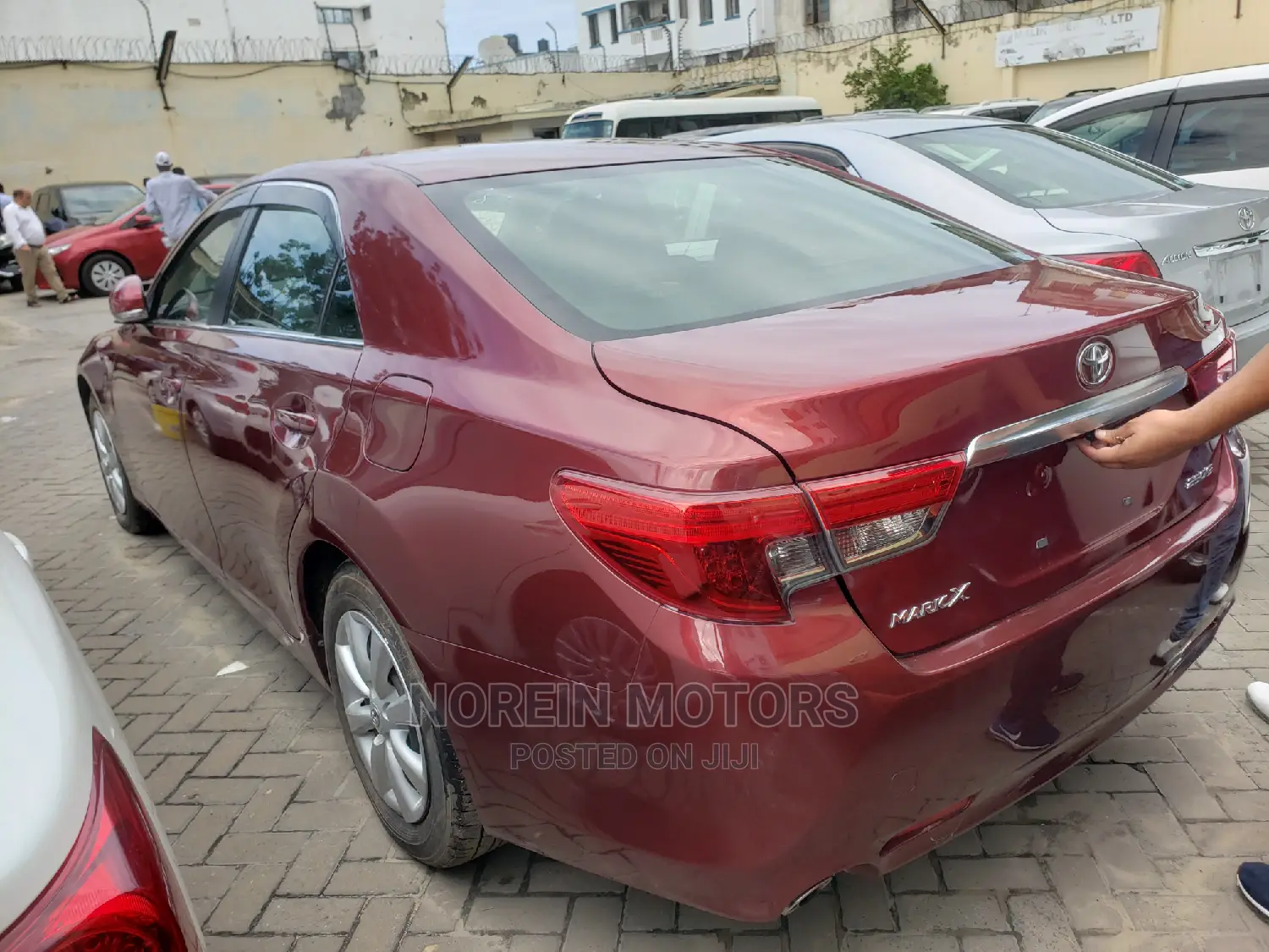 Toyota Mark X 2014 Red