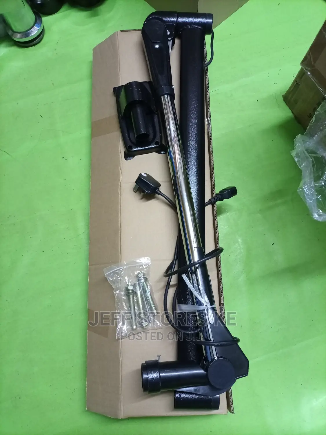 Wall Arm/Hangers
