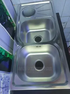 Stainless Steel Sink With Bottle Trap