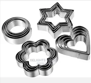 *12pcs Stainless Steel Cookies Cutter