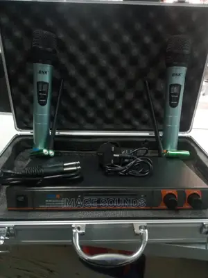Wireless Microphone With Aluminium Box