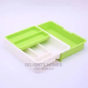 *Expandable Cutlery Organiser