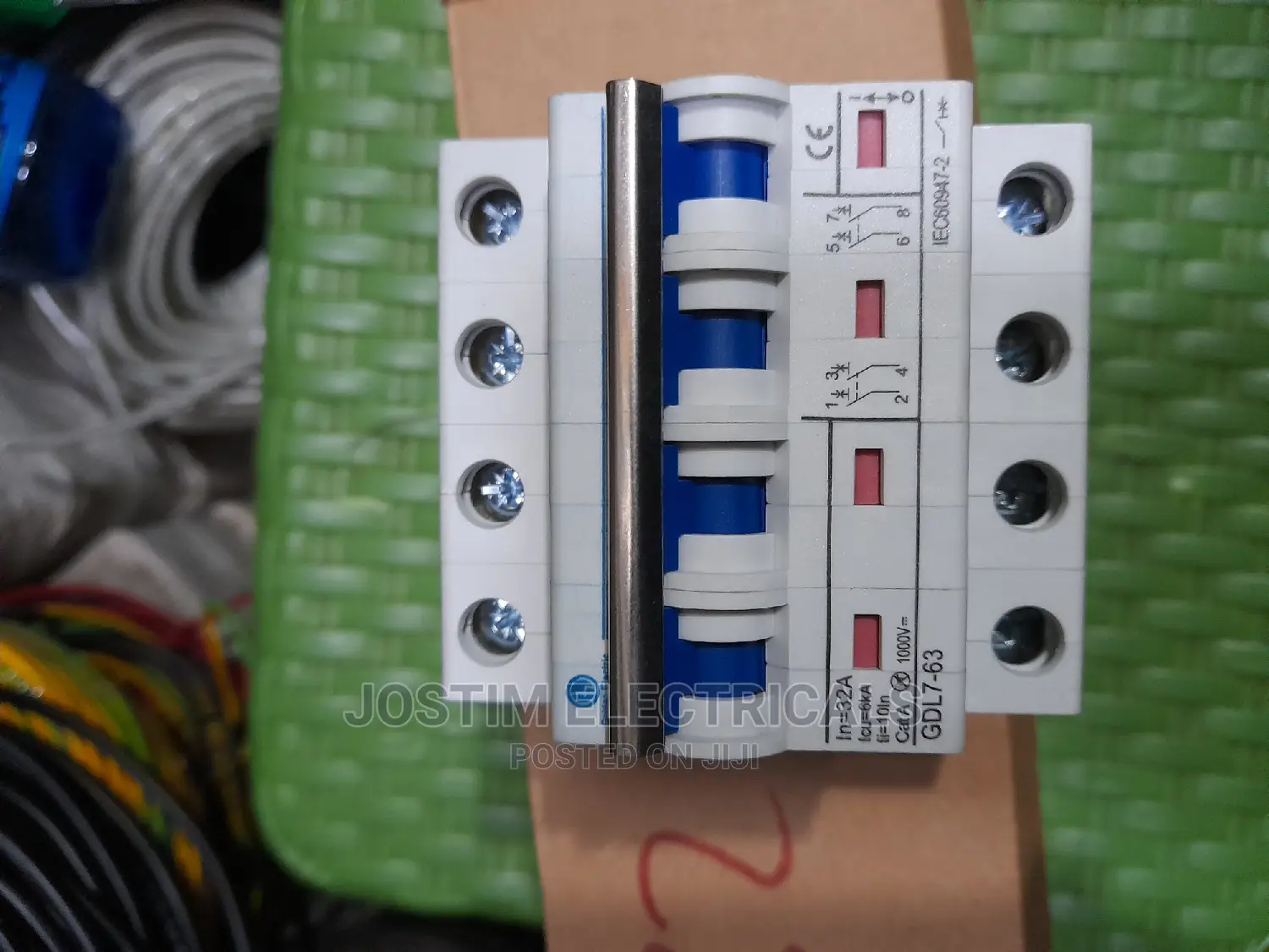 Solar Circuit Breakers 32A