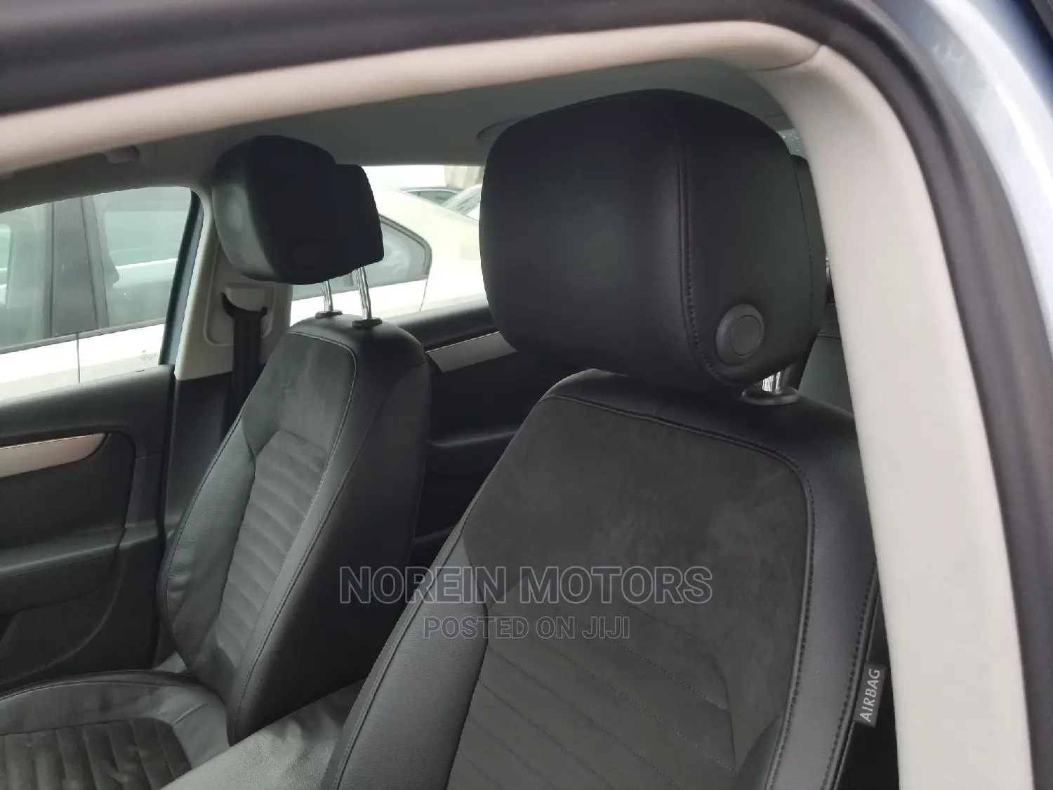 Volkswagen Passat 2014 Blue