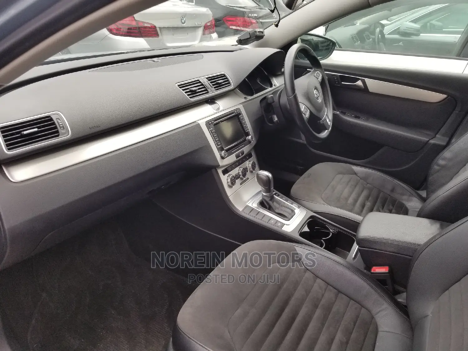 Volkswagen Passat 2014 Blue