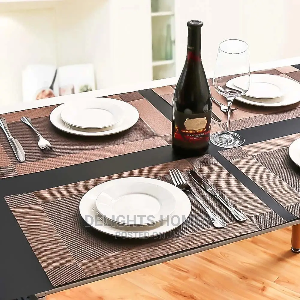 *Quality Plastic Waterproof Placemats 6pcs