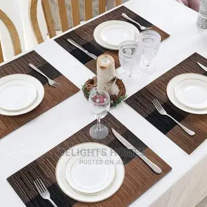 *Quality Plastic Waterproof Placemats 6pcs