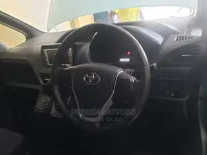 Toyota Voxy 2015 Blue