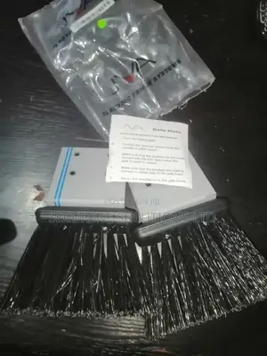 Automatic Gate, Gate Mate Brushes (Mr Sweepy)