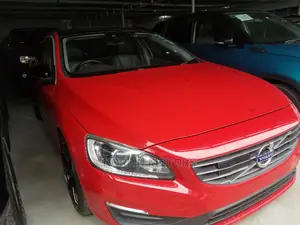 Volvo XC60 2015 Red