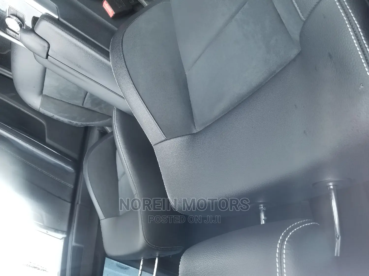 Mercedes-Benz E250 2015 Red