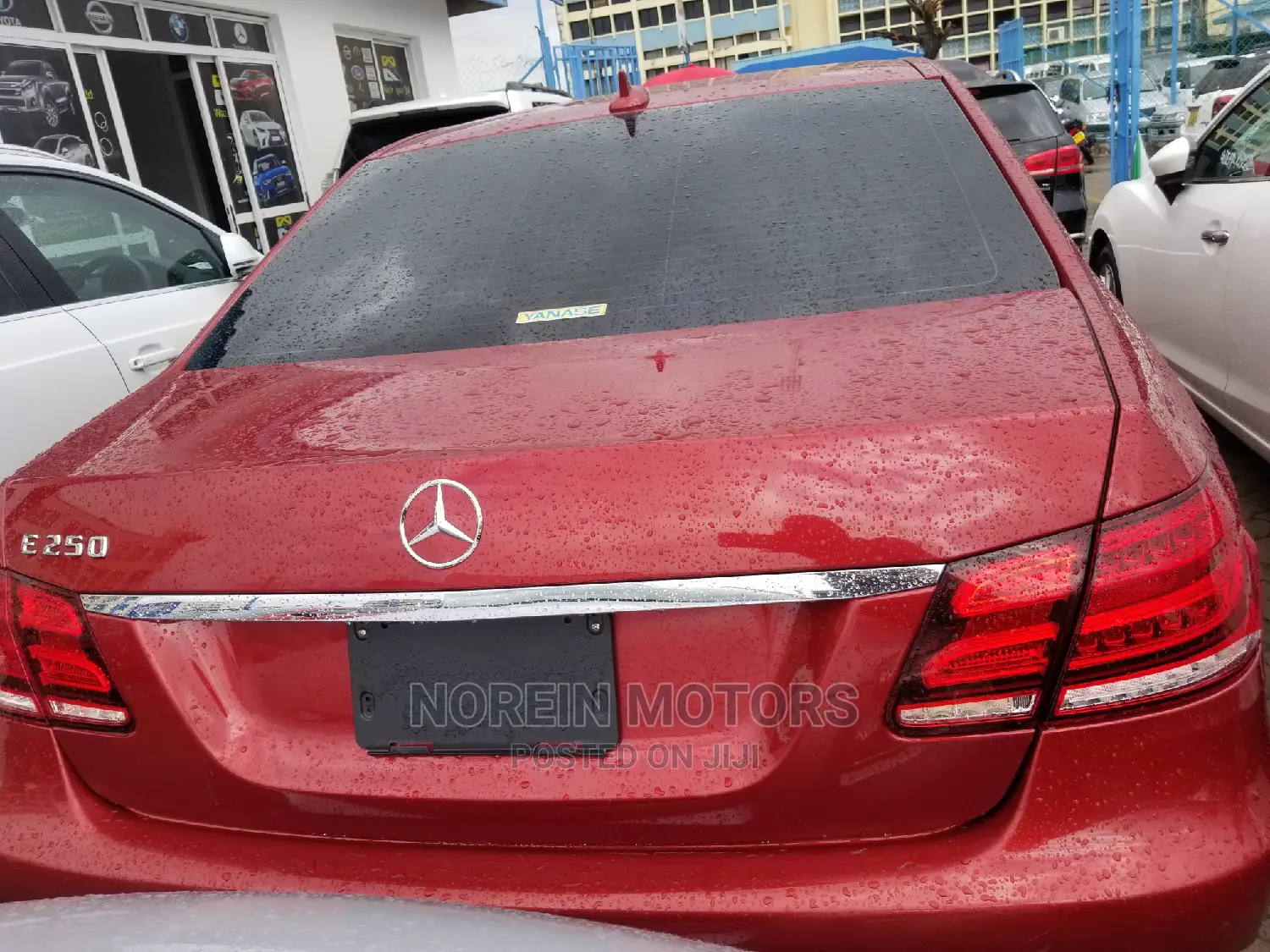 Mercedes-Benz E250 2015 Red