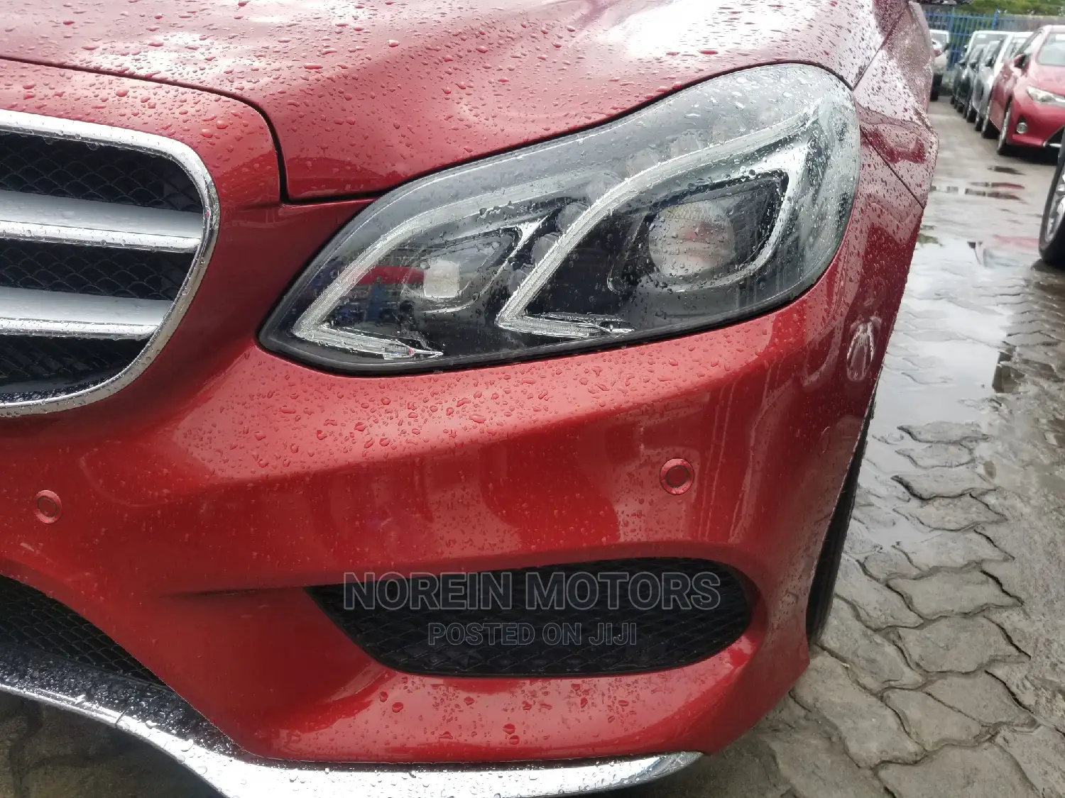 Mercedes-Benz E250 2015 Red