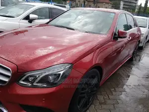 Mercedes-Benz E250 2015 Red