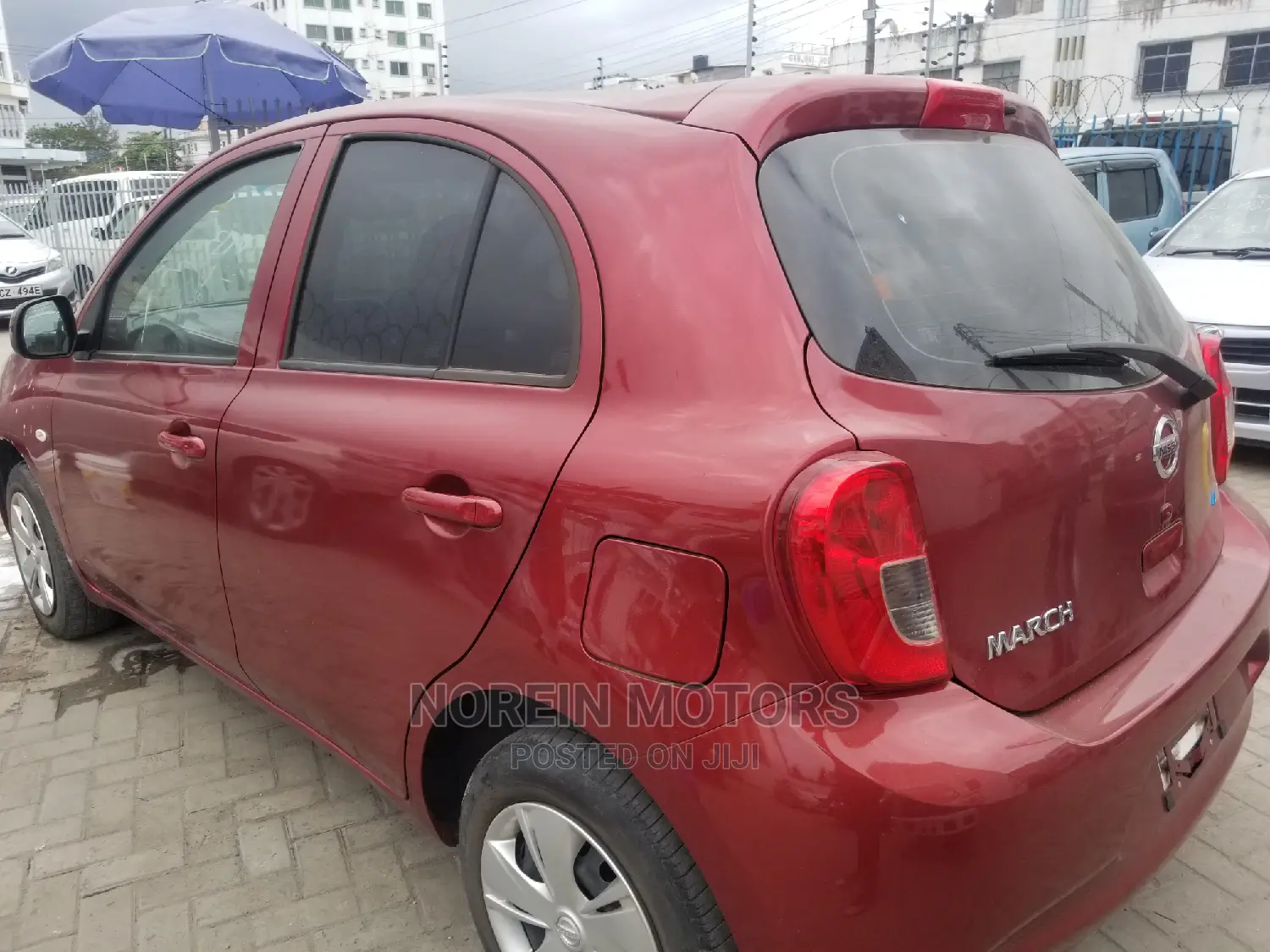 Nissan March 2015 Red
