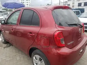 Nissan March 2015 Red