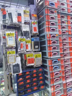 Screens / Batteries Replacement for Smartphones Laptops,.