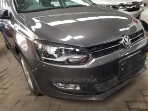 Volkswagen Polo 2015 Gray