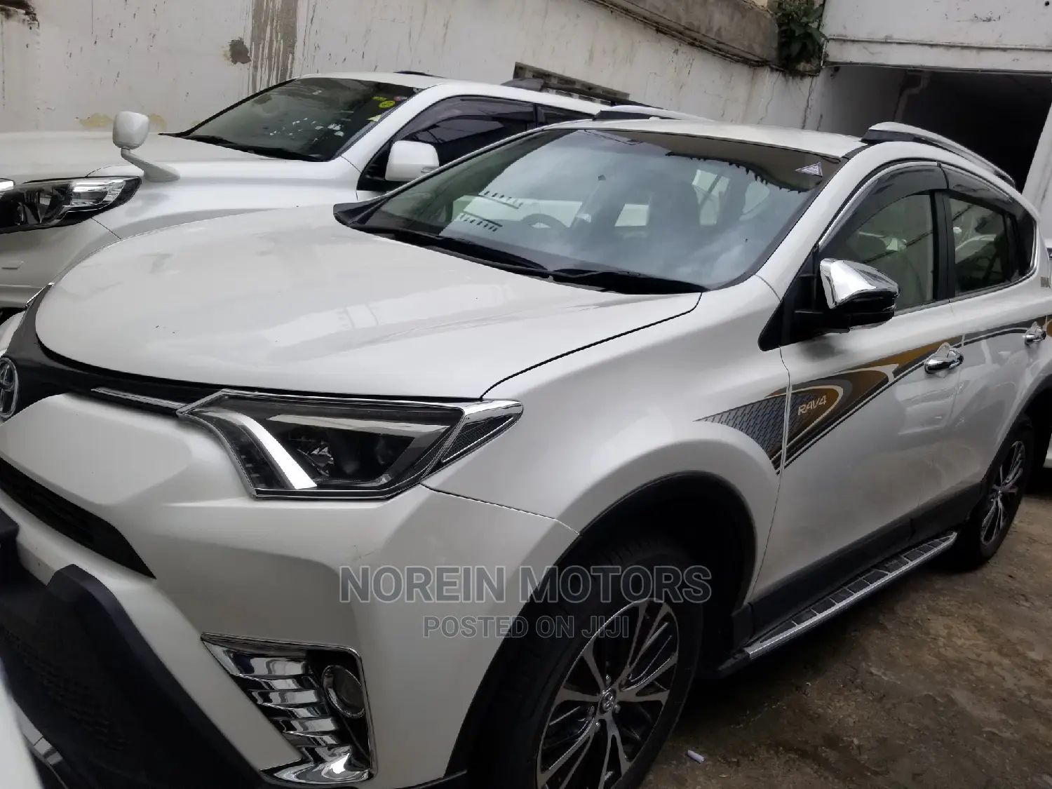 Toyota RAV4 2015 White
