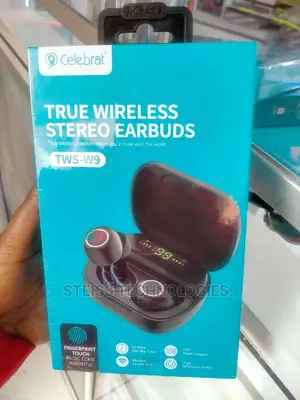 Celebrat Earbuds