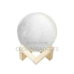 Simulation 3D Moon Night Light, 3 Leds USB Rechargeable Moon