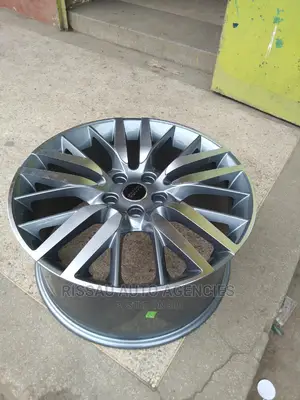Range Rover Rime Size 20