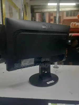Lg Wide Tft 19"