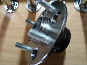 Honda Airwave GJ1:GJ2 Wheel Hub