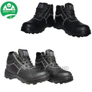 Vaultex Safety Boot/ Safety Shoes for Workers