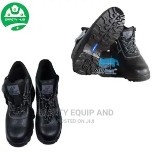 Vaultex Safety Footwear/ Safety Boots- ISO CE