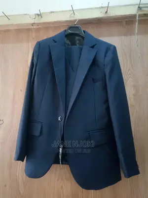 N,Blue Suit Boy