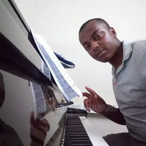 Professional Piano Lessons
