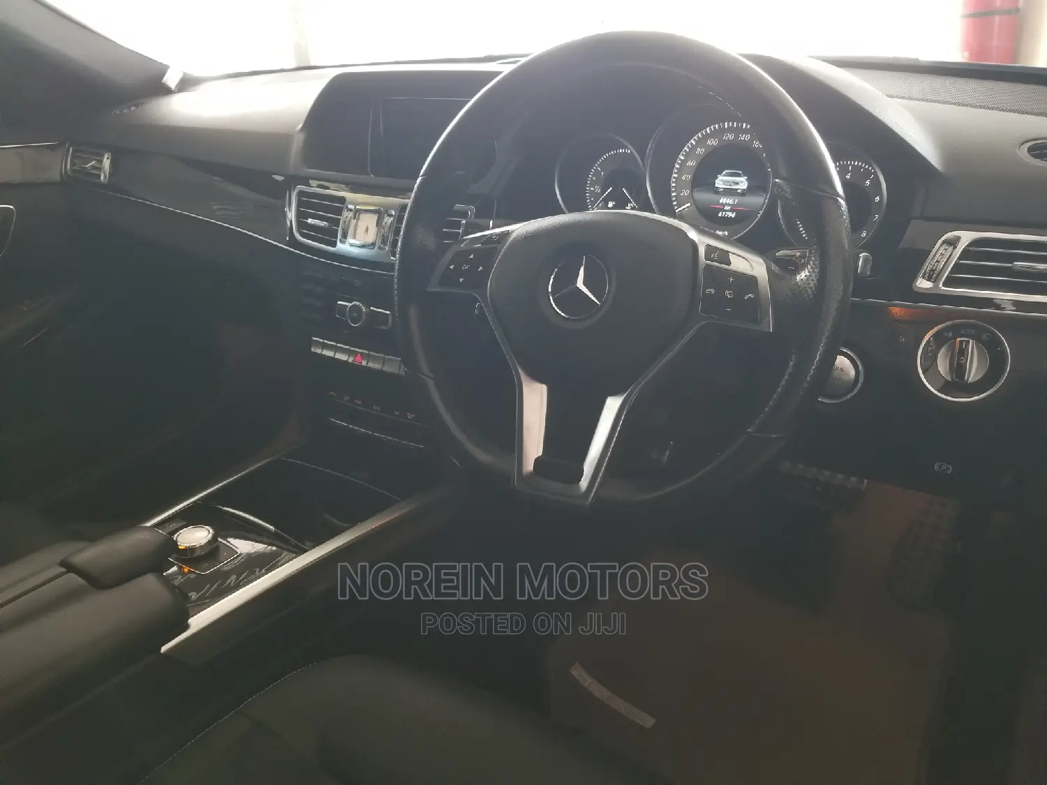 Mercedes-Benz E250 2015 Blue