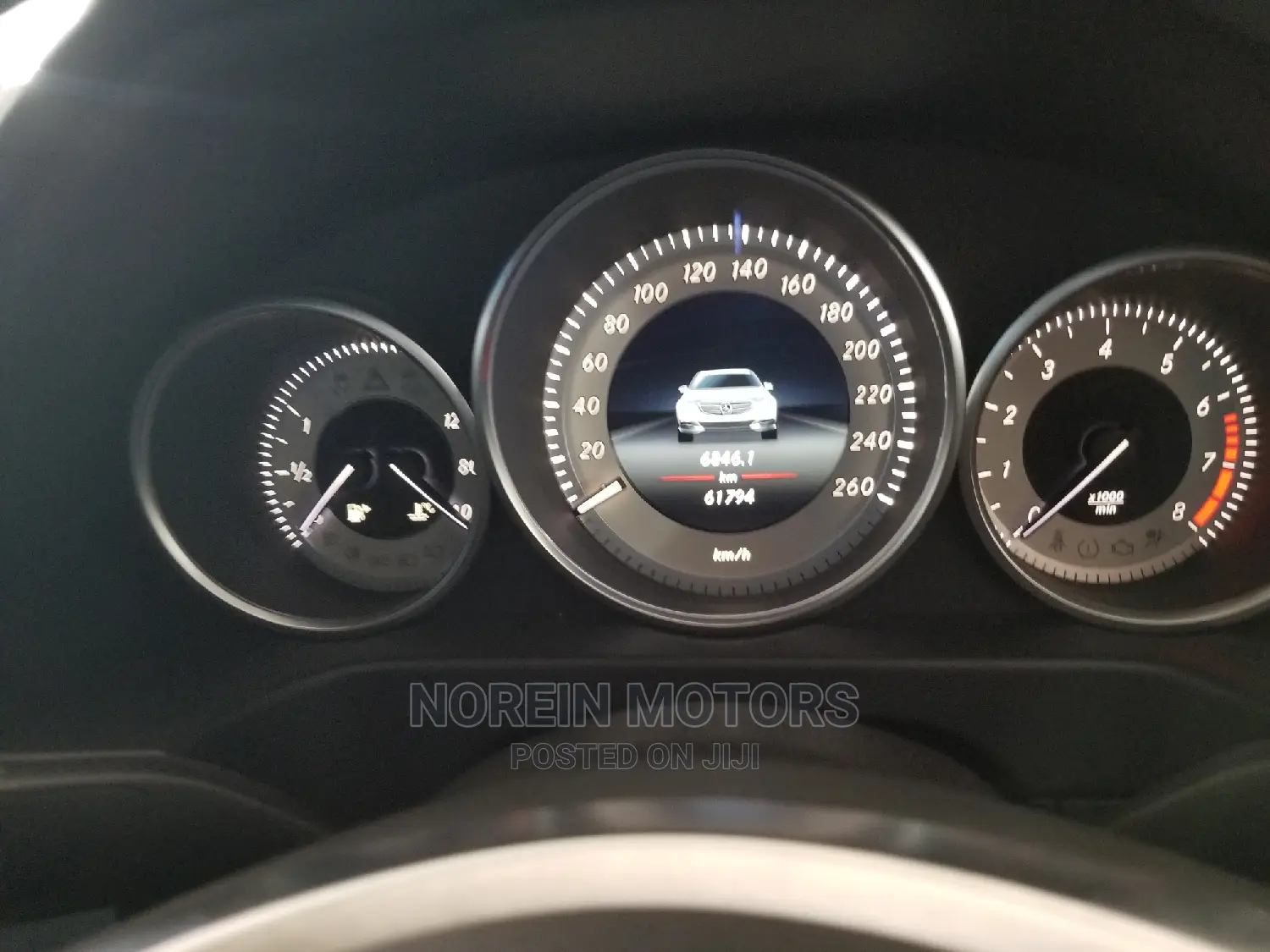 Mercedes-Benz E250 2015 Blue