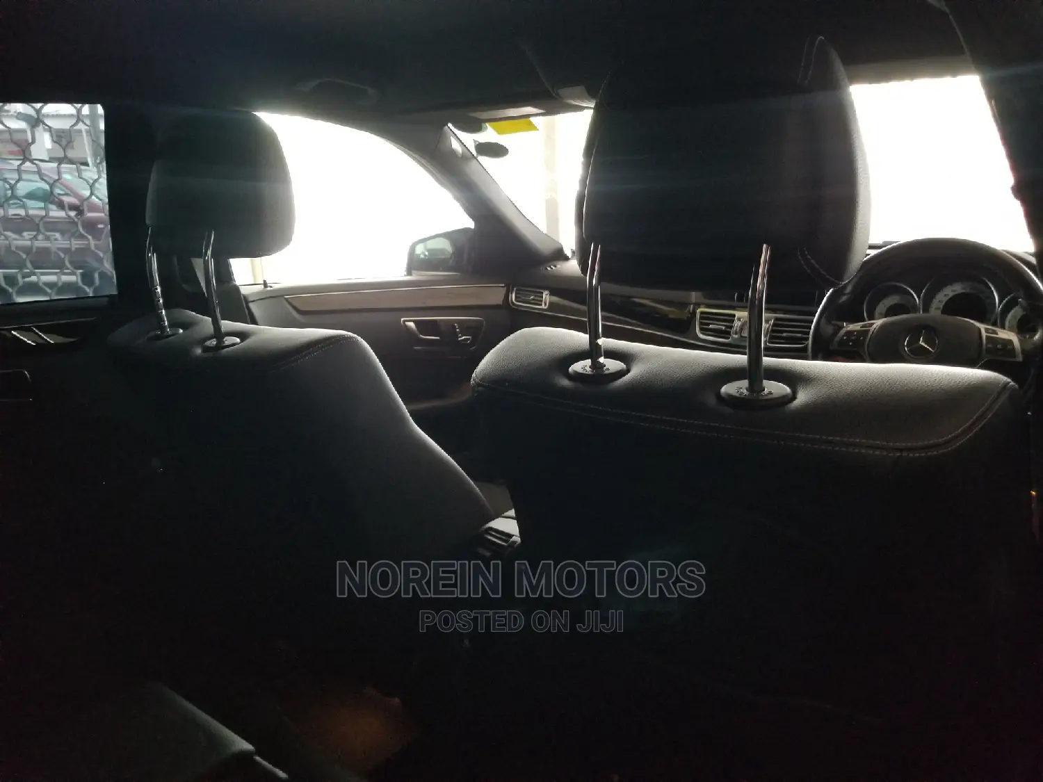 Mercedes-Benz E250 2015 Blue