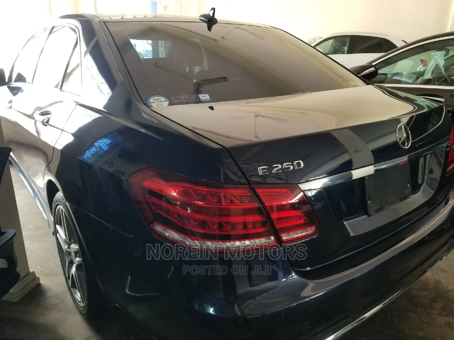 Mercedes-Benz E250 2015 Blue